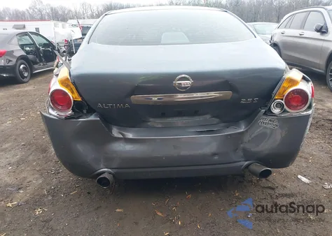 2011 Nissan Altima 2.5 S z USA, uszkodzony, nr VIN 1N4AL2AP4BN463015